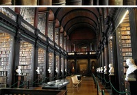 300 vuotta vanha kirjasto Dublinissa