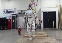 Robotti tasapainoilee