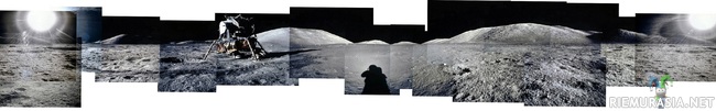 360 asteen panoraamakuva kuusta Apollo 17 laskeutumispaikalta - KANNATTAA KLIKATA KUVAA SUUREMMAKSI!

Apollo 17 (1972) oli viimeinen amerikkalaisten tekemistä kuulennoista Apollo-ohjelmassa. Se on toistaiseksi viimeinen Kuuhun laskeutunut miehitetty avaruuslento.

Laskeutumispaikaksi valittiin Kirkkauden meren reunalla oleva syvä Taurus-Littrowin laakso, josta toivottiin löydettävän Kuussa harvinaista tuliperäistä kiveä. Astronautit löysivätkin eräästä paikasta harvinaista oranssia hiekkaa, joka saattaa olla tuliperäistä.
