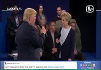 Donald Trump ja Hillary Clinton laulaa dueton