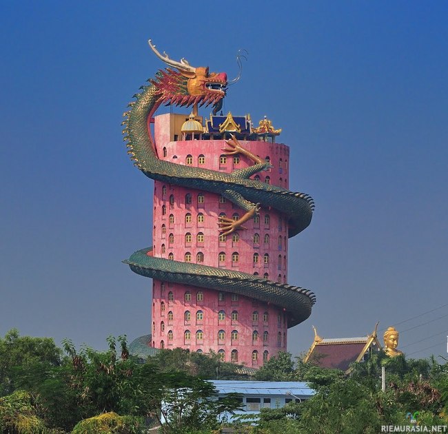 Lohikäärmetemppeli - Wat Shampran - Bangkok