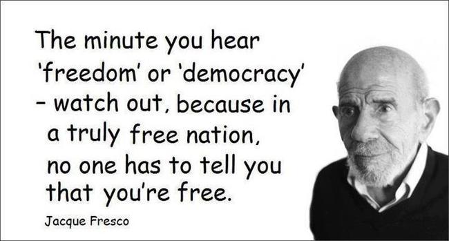 Vapaudesta ja demokratiasta (Jacque Fresco) - Yhdysvaltalainen teollinen suunnittelija / futuristi Jacque Fresco (1916 - 2017) kertoo oleellisimmin vapaudesta ja demokratiasta.
