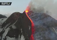 Mount Etna purkautuu