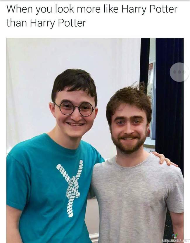 Harry Potter ja fani - Kumpi näyttää enemmän potterilta?