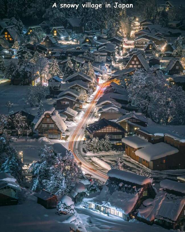 Luminen kylä Japanissa - Hieno valokuva Japanilaisesta kylästä.