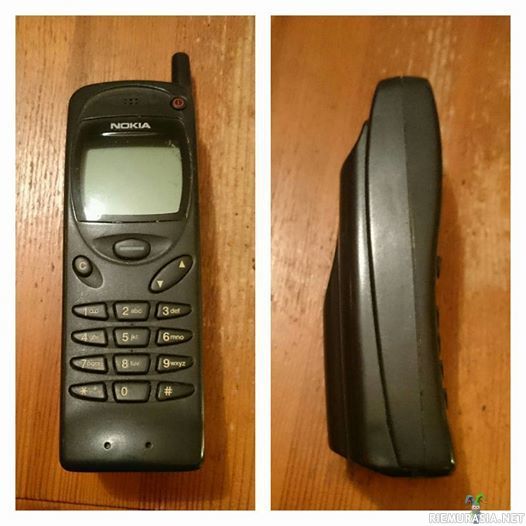 Kun Nokia 3310 on hipstereille liian mainstream. - Nokia 3110 vuodelta 1998 varustettuna &quot;tehoakulla&quot;, jonnet ei muista. Löytyi vanhempien kaapista.