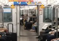 Metrossa on vaunu(ja)