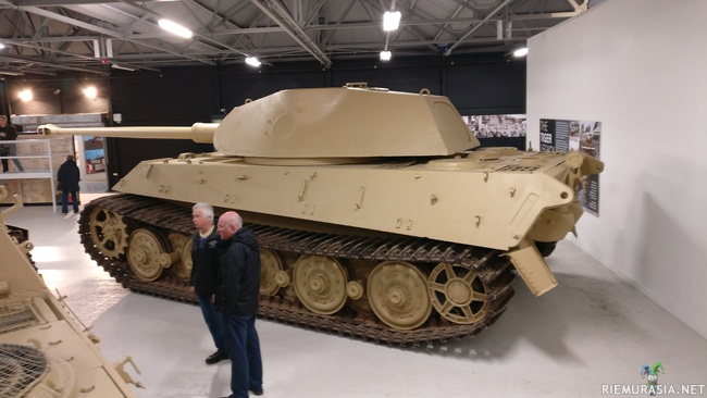 Kuninkaaliset Tiikerit part IV - The tank museum, Bovington, UK. The Tiger collection, Königstiger, Porschen tornilla