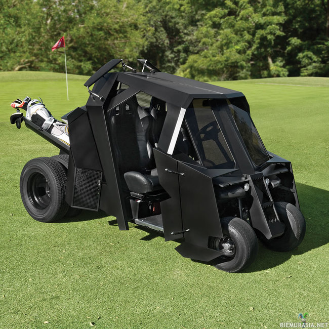 Batmobile golfauto - Golfkenttien orvoille miljonääreille soveltuva menopeli