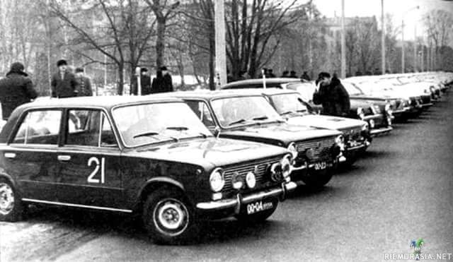 Auto jota ei pysäytä mikään - Ei edes jarrut.
On the 24th of January, 1971 LADA announced the brand&#039;s entry in the world of motor-sport! The Volga Automobile Plant racing team, comprising of LADA-2101&#039;s, first performed in Riga at the USSR Winter Rally Championships.