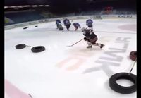 Junioreiden jääkiekkotreenit venäjältä