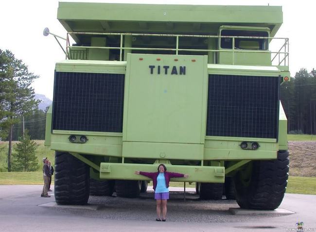 Terex 33-19 Titan - Maailman suurin kuorma-auto hämmästyttää koollaan vielä 40 vuoden jälkeenkin